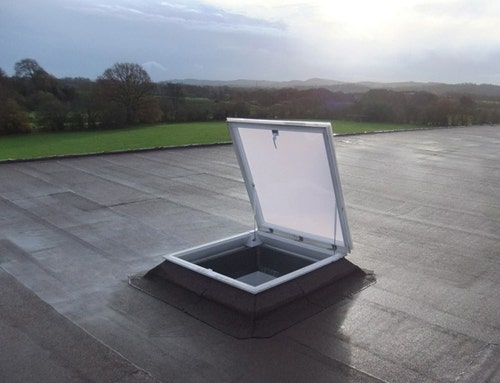 Sertus roof access dome